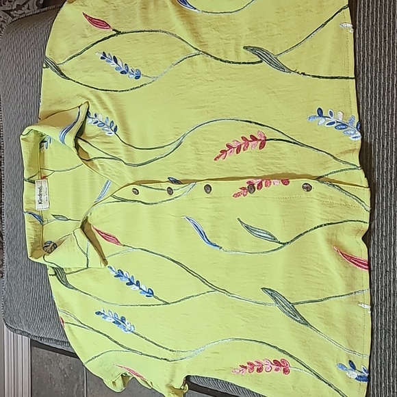 Kindred Embroidered Blouse - Picture 12 of 12